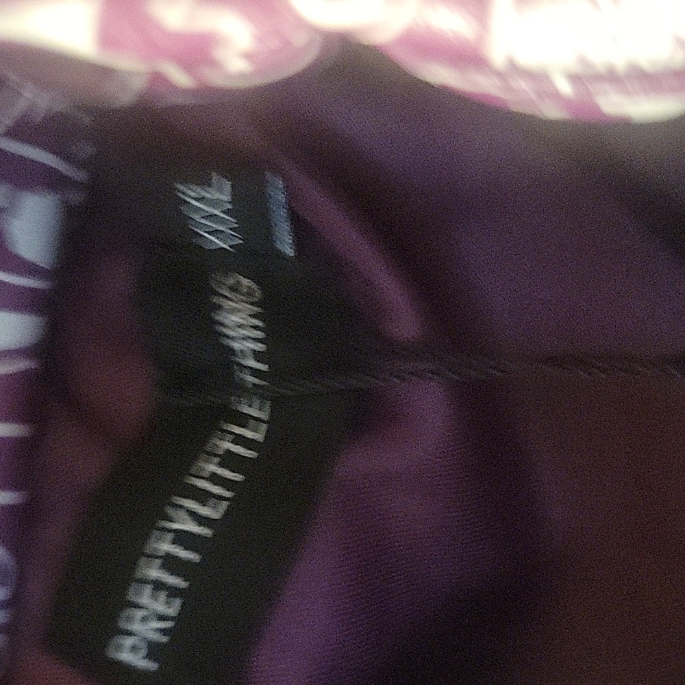 PRETTYLITTLETHING , NEW Women's Purple Paisley Jacket - Picture 3 of 8